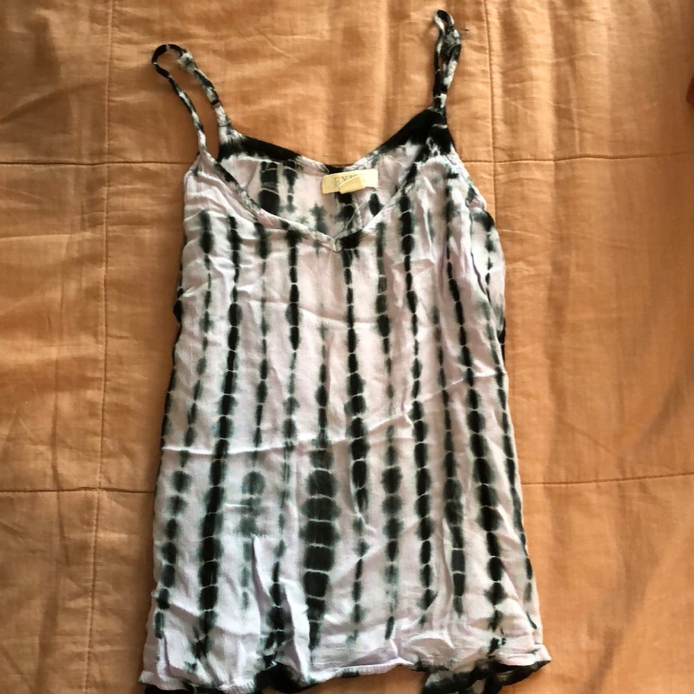 Causal tank top